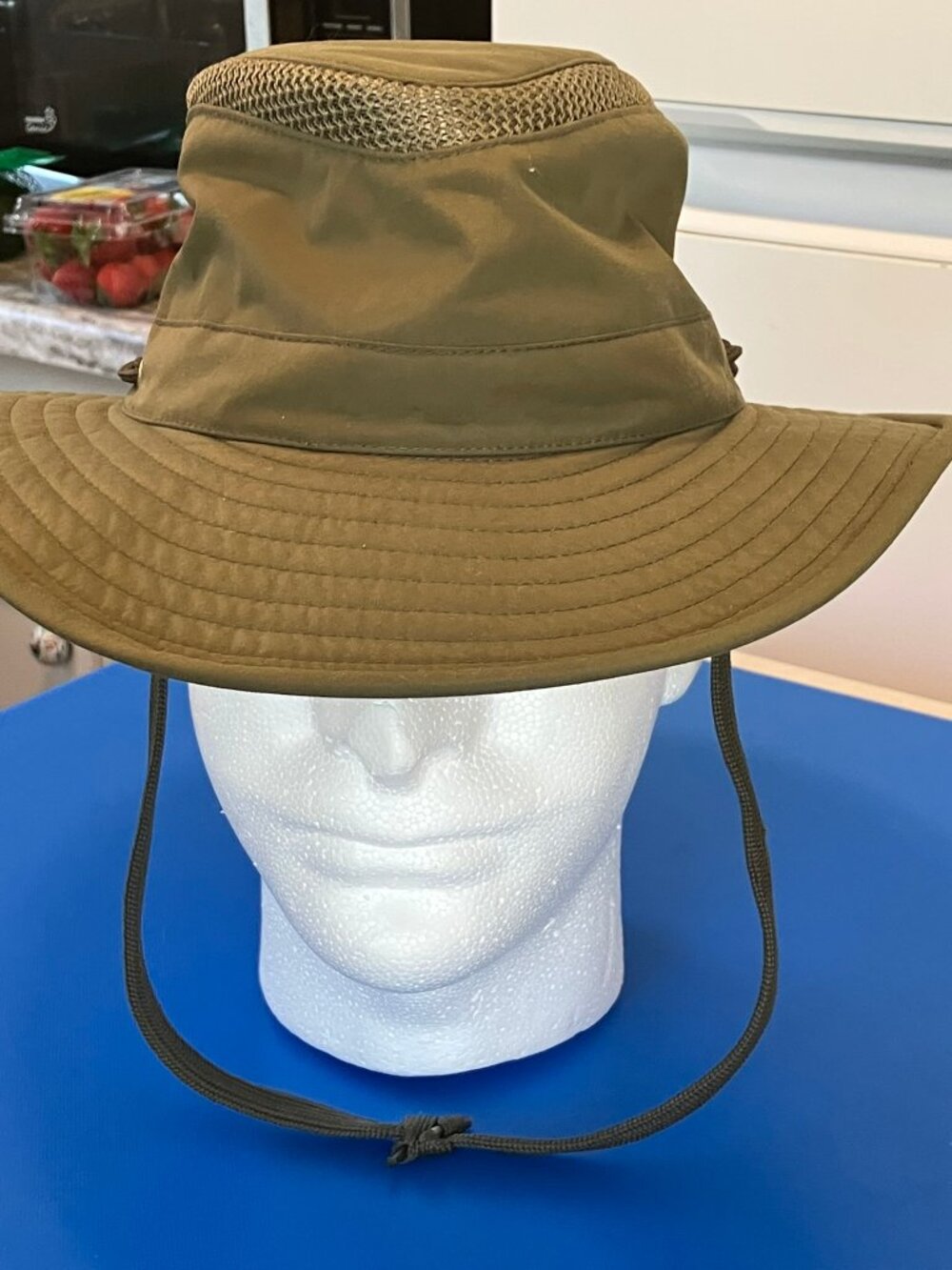 Tilley Airflow LTM 6 olive hat size 7 1/8